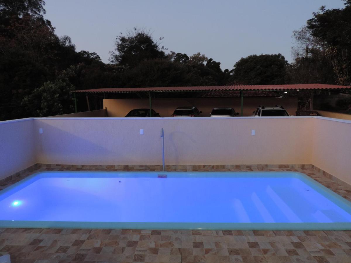 Villa Sítio Sebastião Pereira Jambeiro Exterior foto